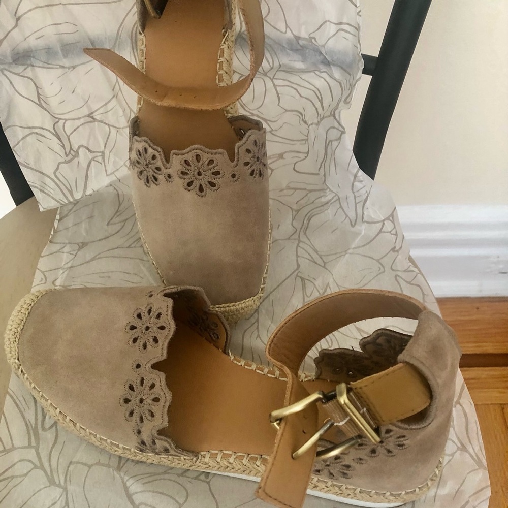 Suede Stone colored espadrilles